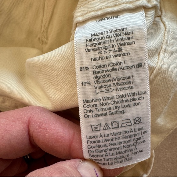 Madewell Griff Superwide-Leg Cargo Pants in Garment Dye • size 28•Vintage Canvas - Picture 9 of 9